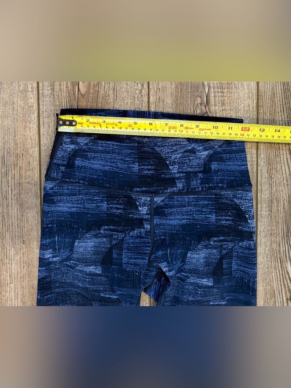 Lululemon Wunder Under Hi-Rise Tight 28" Size 6 Luxtreme Navy Multi - Picture 10 of 11